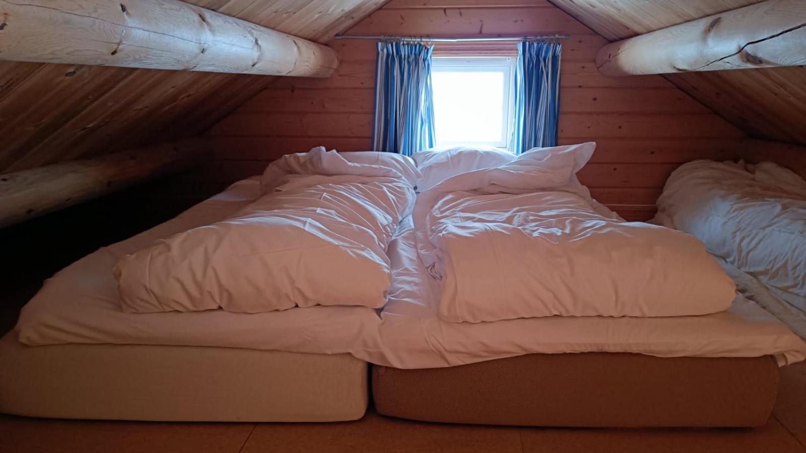 Bortersia Holiday Home Sørvågen Kamer foto